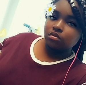 Meet your Posher, Destiny